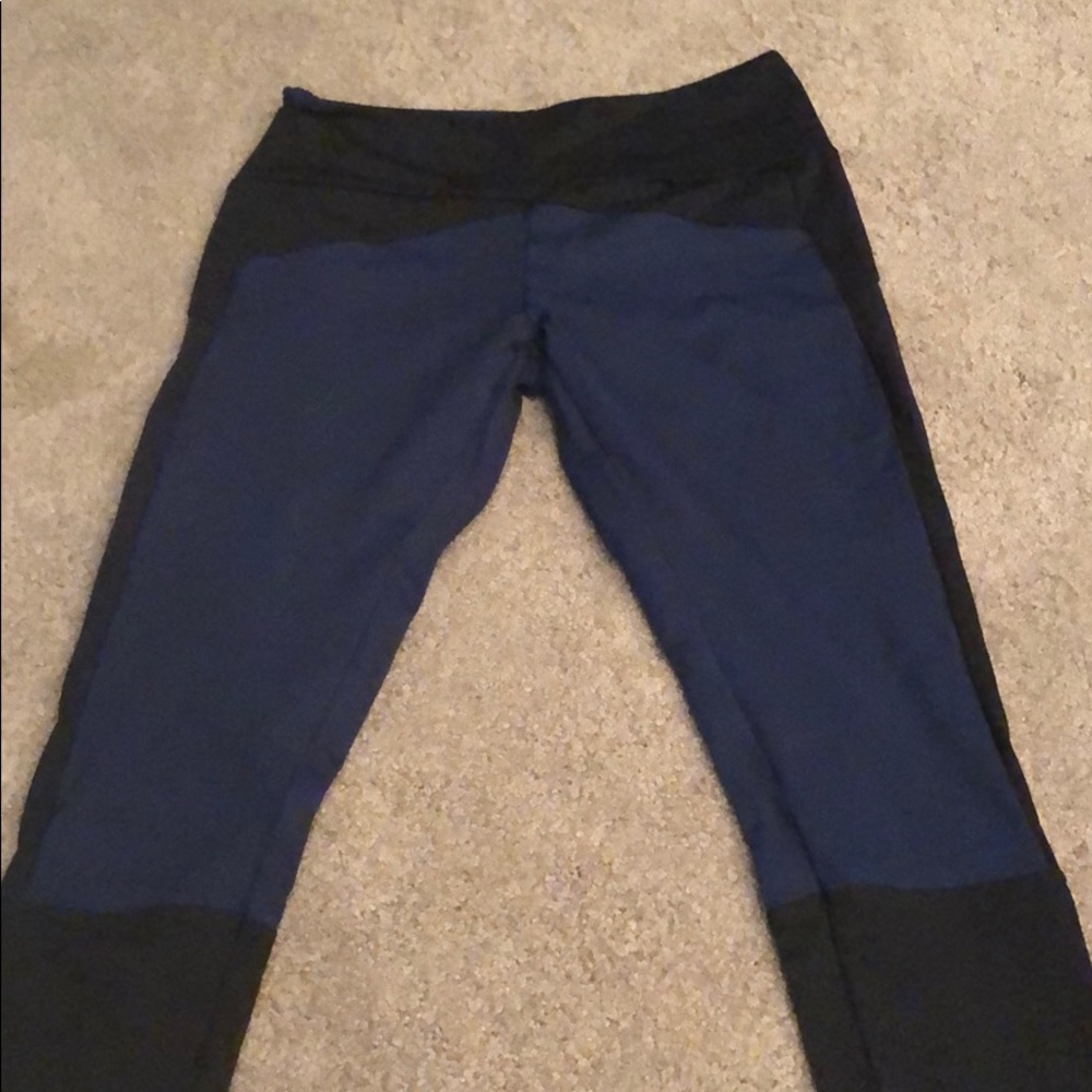 Navy leggings. Mesh side